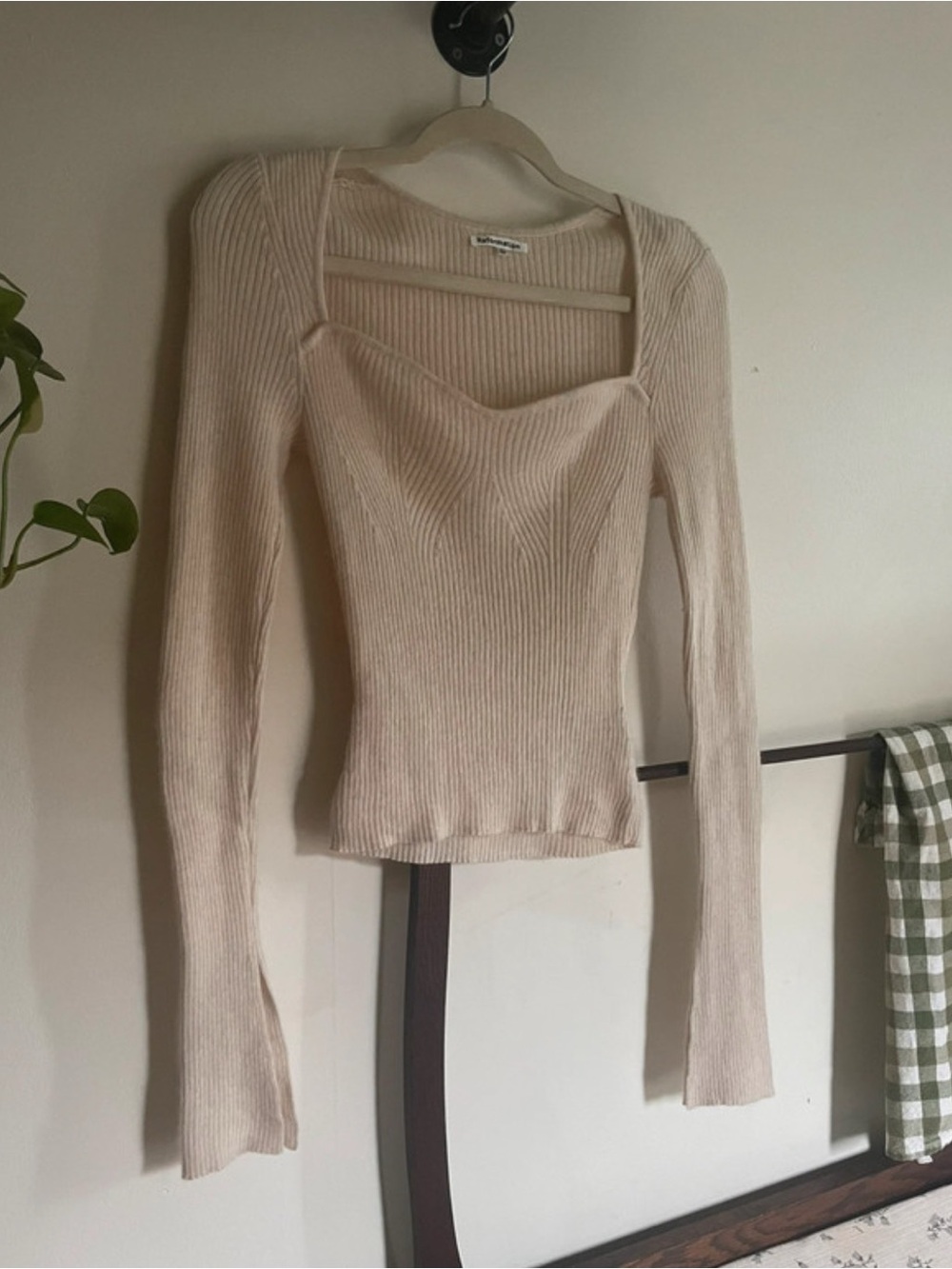 Reformation Ribbed Square-Neck Long Sleeve Cashmere Top  - Cream